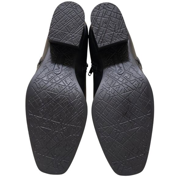 Baretraps Women Tristen V Cut Ankle Booties Size US 6M Black Faux Leather - Picture 4 of 5